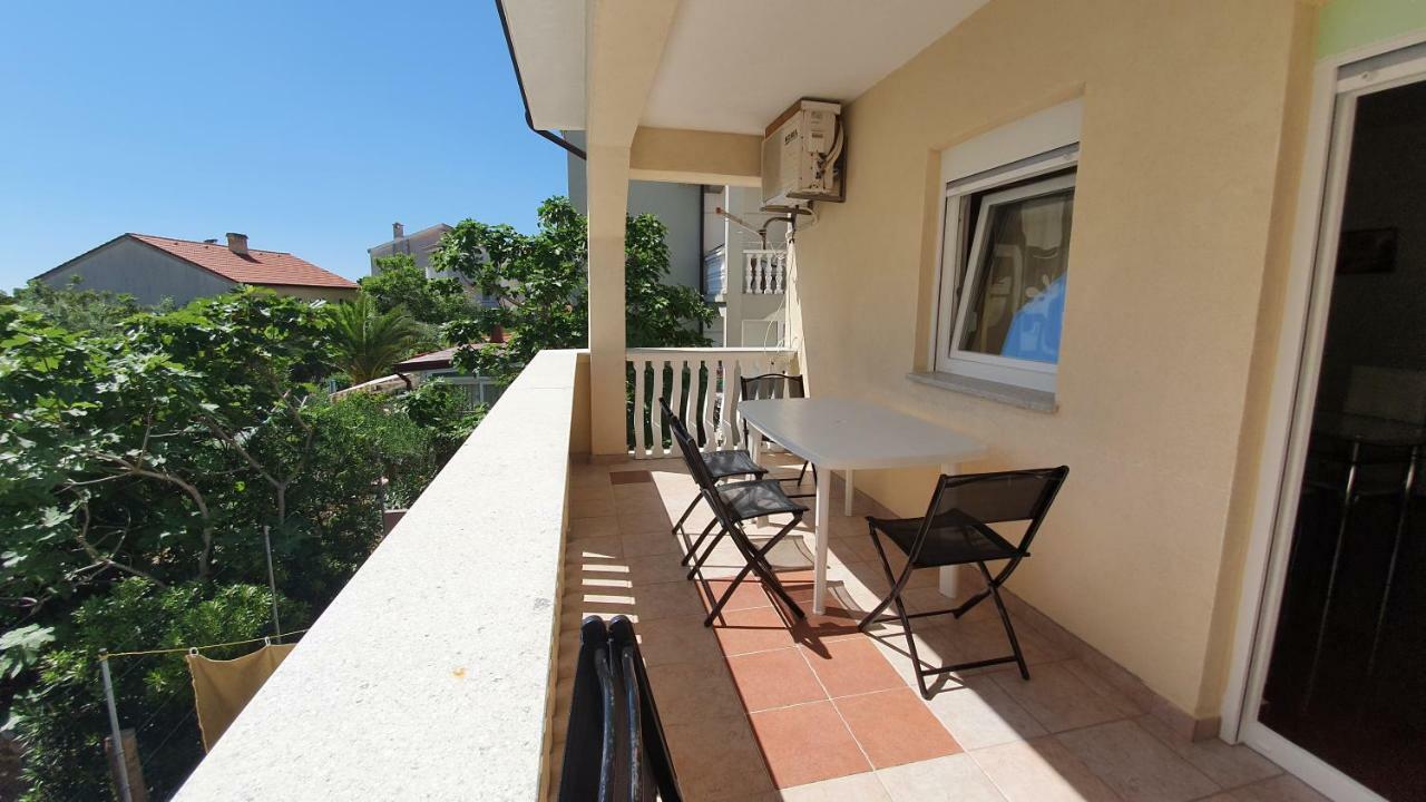 Apartments Mislav Novalja Dış mekan fotoğraf
