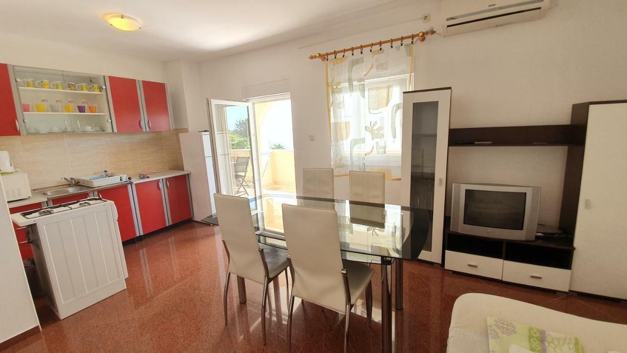 Apartments Mislav Novalja Dış mekan fotoğraf