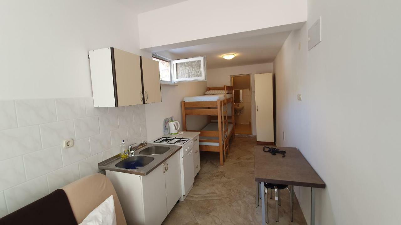 Apartments Mislav Novalja Dış mekan fotoğraf